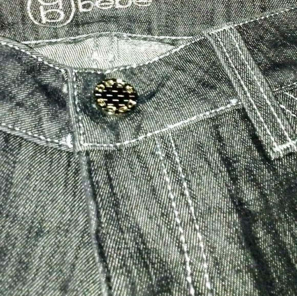 Brand new pair of BeBe Jean's - Picture 5 of 5